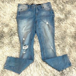 Bombshell skinny jeans. Torrid brand